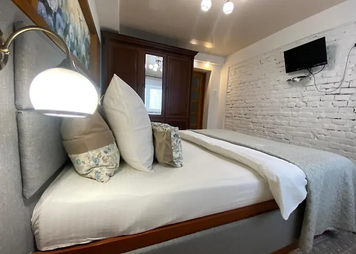 Apartament 5 Lvapart Дві Кім Ізол І Кух Студія З Балконом Тиха Центр Lwów