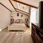 Apartment 5 Lviv Apart Дві Кім Ізольовані І Кухня- Студія З Балконом Тиха Центр *